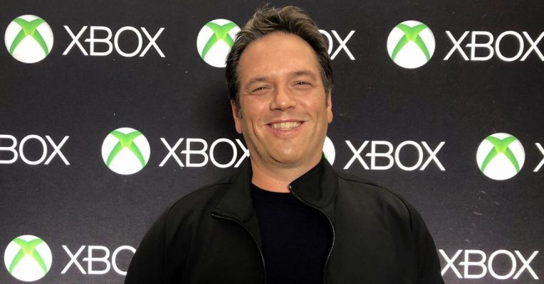 Xbox Phil Spencer multiplatform ban